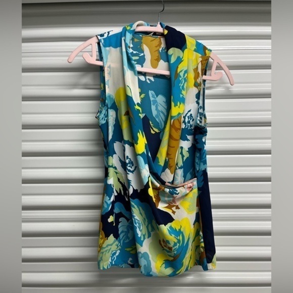 CAbi Floral Print Size XS - Picture 2 of 4